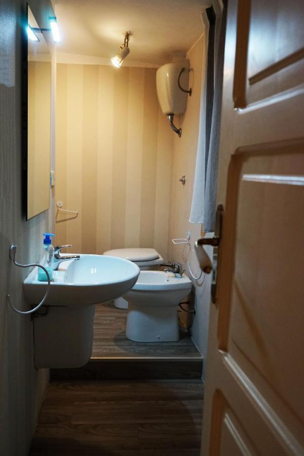 Dante'S Room By Apulia Accommodation Bari Dış mekan fotoğraf