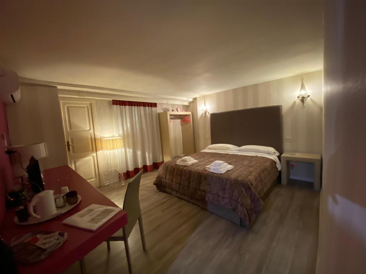 Dante'S Room By Apulia Accommodation Bari Dış mekan fotoğraf